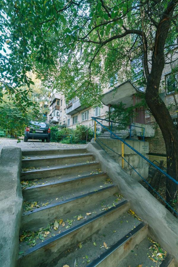 Прекрасная Квартира У Метро Политехнический Институт Kiev Dış mekan fotoğraf